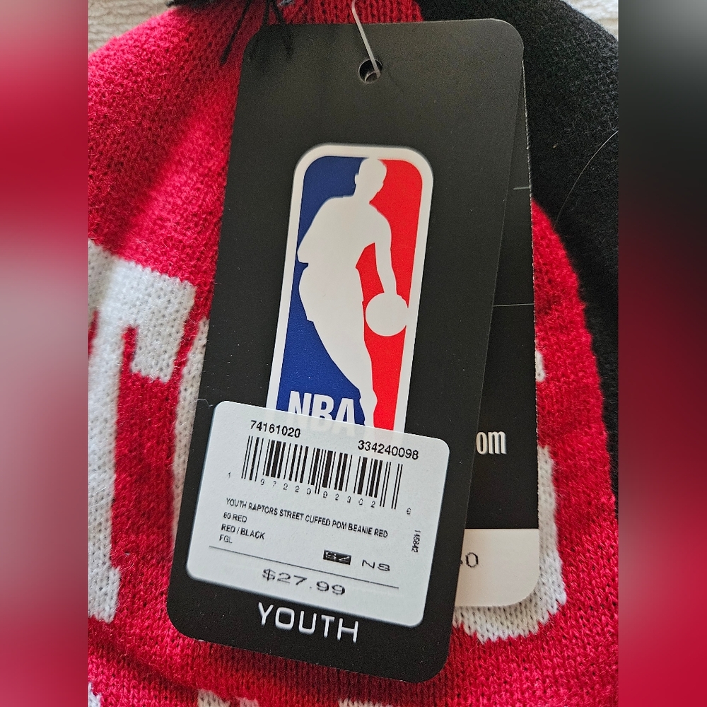 Toronto Raptors Red Knit Beanie - Picture 3 of 3